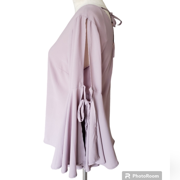 Charlotte Russe Light Purple V Neck Open Tie Flare Sleeve Blouse Size XS - Picture 2 of 6